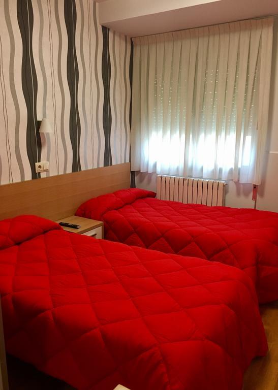 Hostal La Cortijana Logroño Eksteriør billede